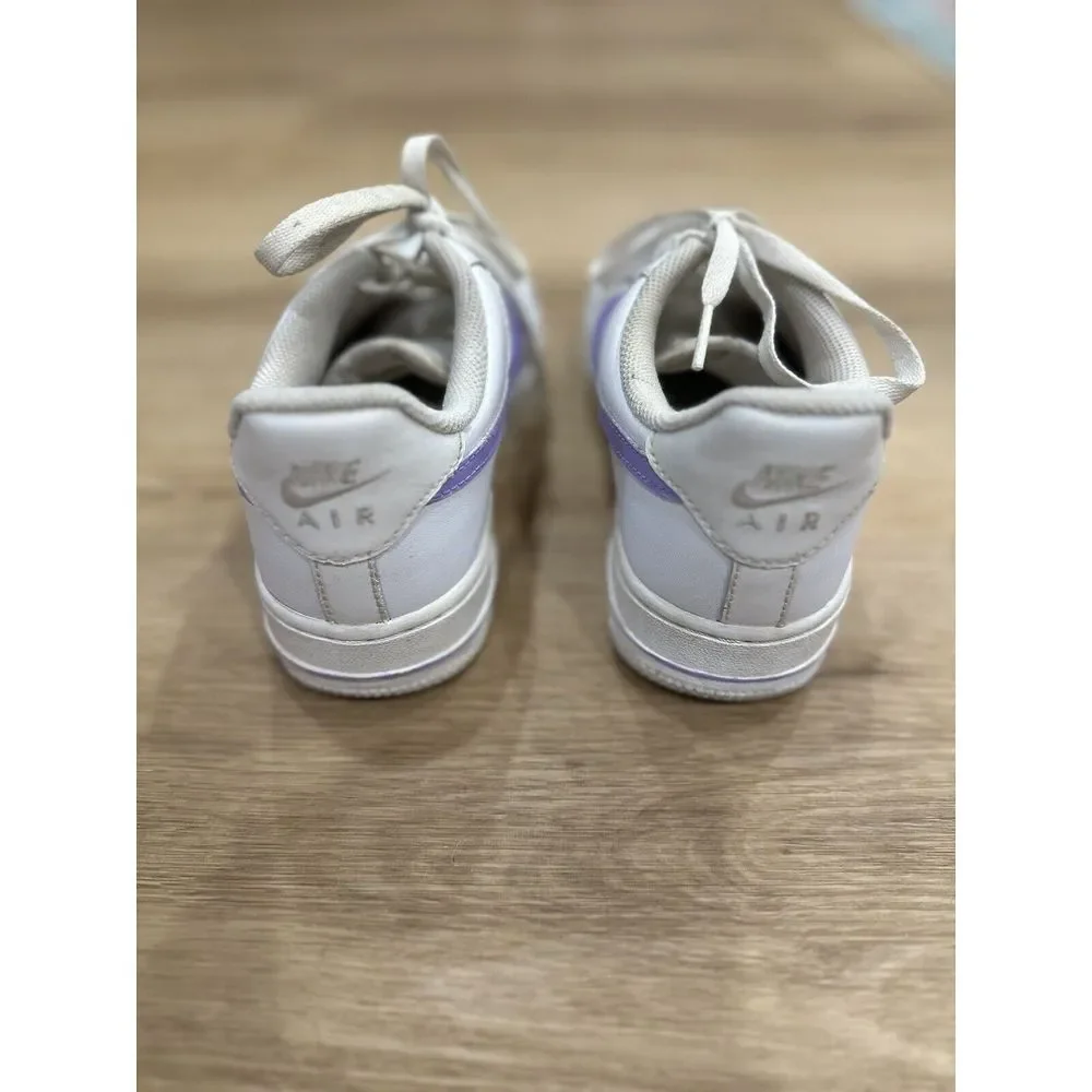Women's‎ 2009 Nike Air White And Purple Size 6.5 315115-112